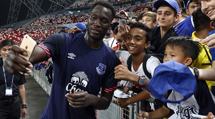 Lukaku%20selfie_zps6hd0gb9e.jpg