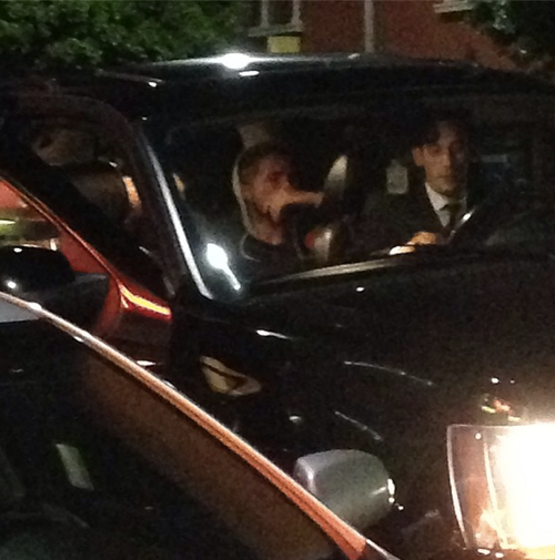 photo RobertPattinsonconcerto_zpsda04e7c0.png