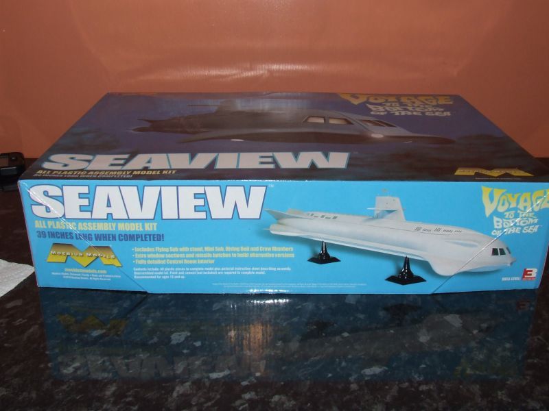Moebius 1:128 SSNR Seaview (707) In Box Review Moebius 1:128 SSNR Seaview (707) In Box Review