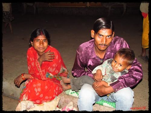 INDIA:  UN VIAJE DE SORPRESAS (Nov-Dic 2011) - Blogs de India - LA AMIGABLE Y TRANQUILA ORCHHA (87)