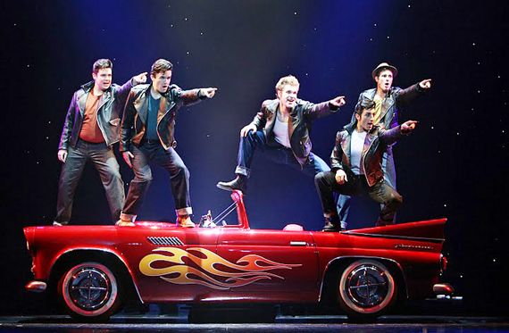 http://i1202.photobucket.com/albums/bb364/Jeff_Walsh/Greased%20Lightning/THEATRE_grease_tour_13.jpg