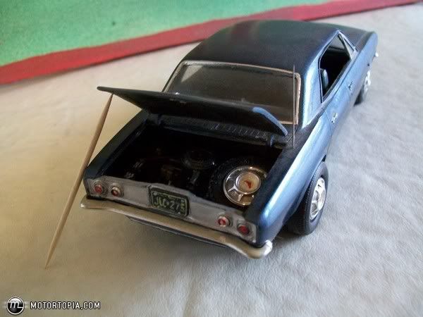 My66Corvair500SportSedaninminiature3.jpg