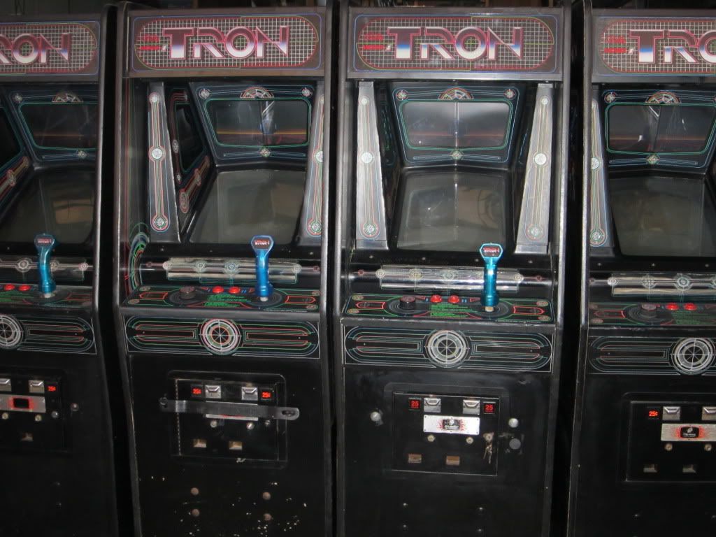 trons007.jpg