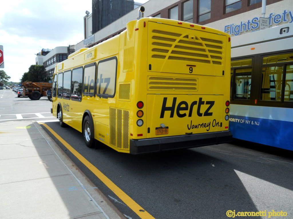 Hertz & Avis at LaGuardia Airport