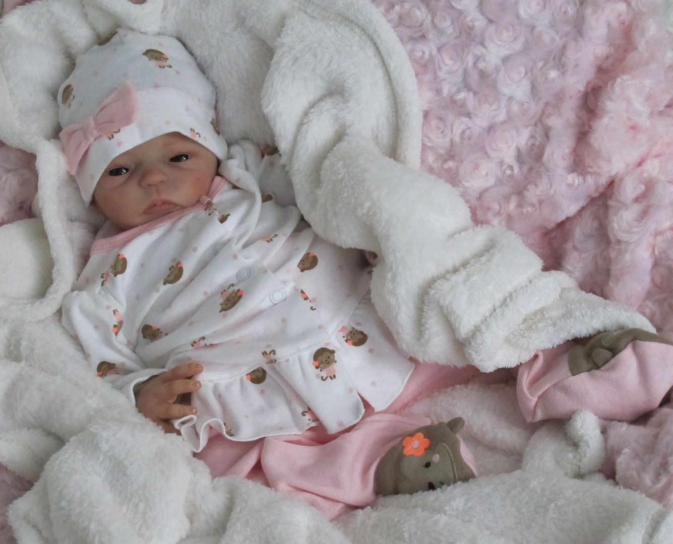 Doves Nursery Realistic Newborn Reborn Baby Girl Emmaline Donna Lee Sculpt